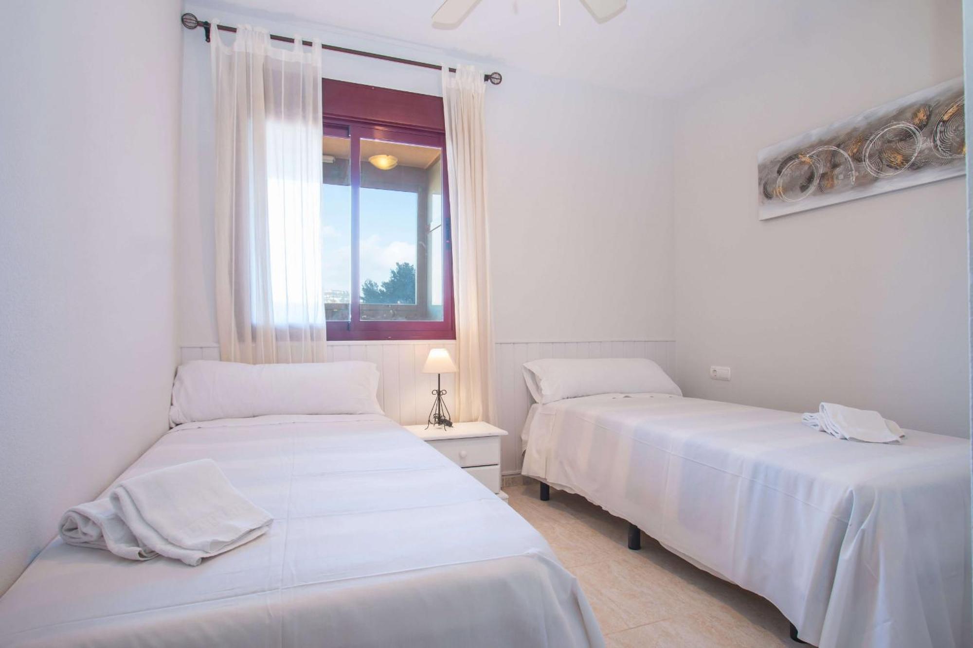 Apartamento Coral Beach - Plusholidays 칼페 외부 사진