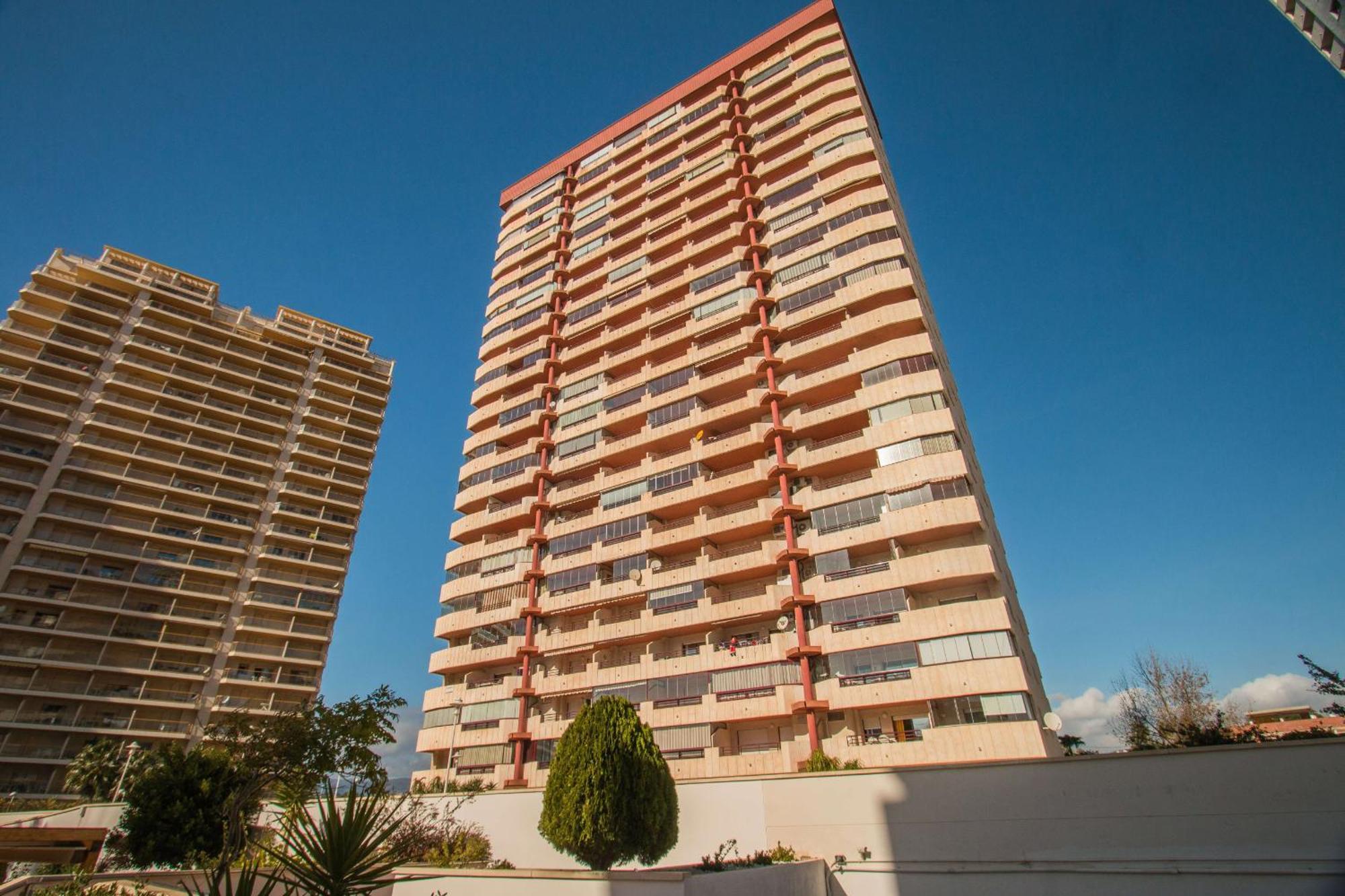 Apartamento Coral Beach - Plusholidays 칼페 외부 사진